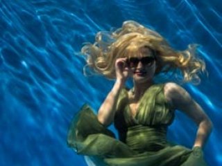 Underwater Girl 2